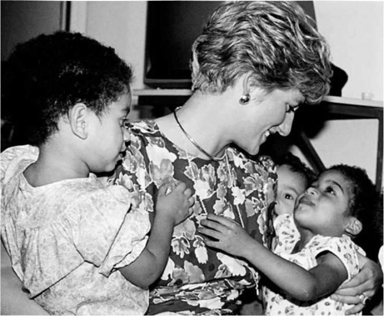 Иллюстрация к книге — Леди Диана. Принцесса людских сердец [i_084.jpg]