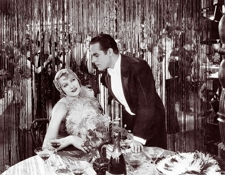 Иллюстрация к книге — Грета Гарбо. Исповедь падшего ангела [i_011.jpg]