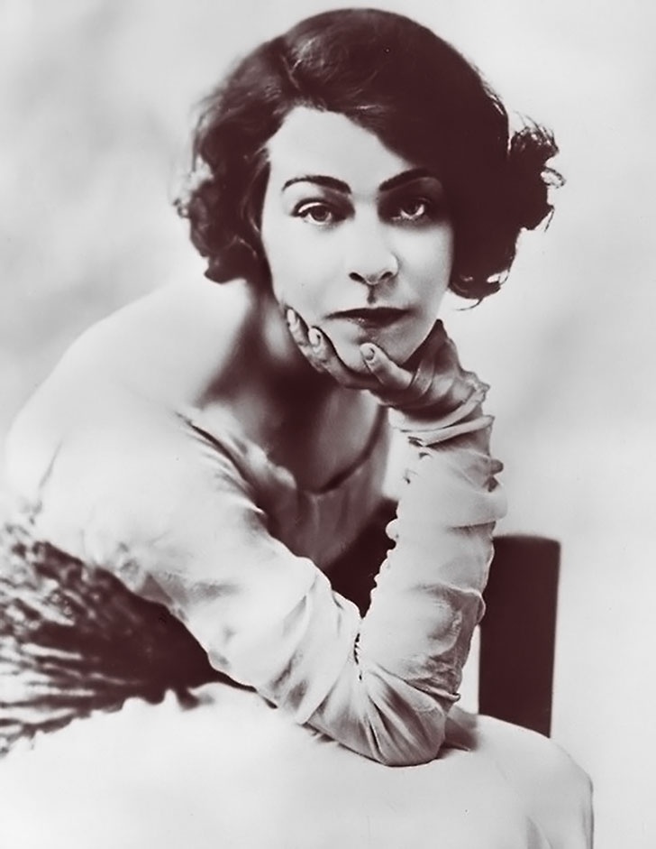 Иллюстрация к книге — Грета Гарбо. Исповедь падшего ангела [i_044.jpg]