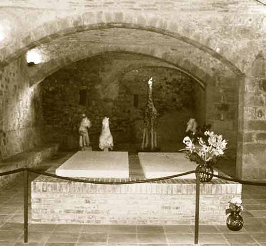 Иллюстрация к книге — Гала. Как сделать гения из Сальвадора Дали [i_137.jpg]