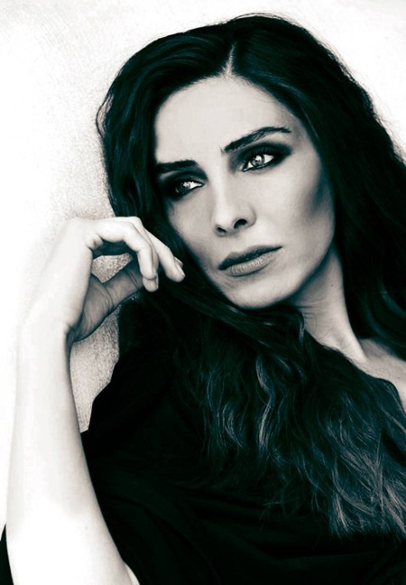 Иллюстрация к книге — Великолепный век. Все тайны знаменитого сериала [i_158.jpg]