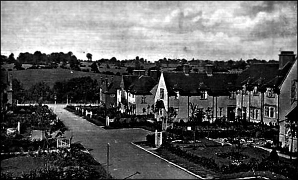 Иллюстрация к книге — Элизабет Тейлор. Клеопатра Голливуда [_009.jpg]