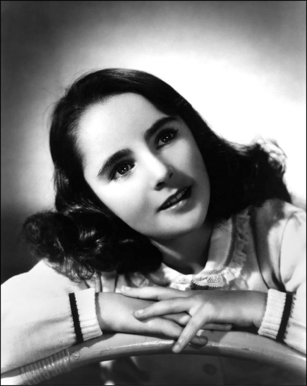 Иллюстрация к книге — Элизабет Тейлор. Клеопатра Голливуда [_017.jpg]