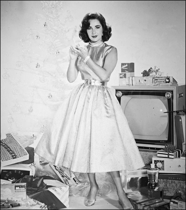 Иллюстрация к книге — Элизабет Тейлор. Клеопатра Голливуда [_137.jpg]