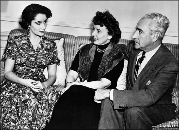 Иллюстрация к книге — Элизабет Тейлор. Клеопатра Голливуда [_157.jpg]