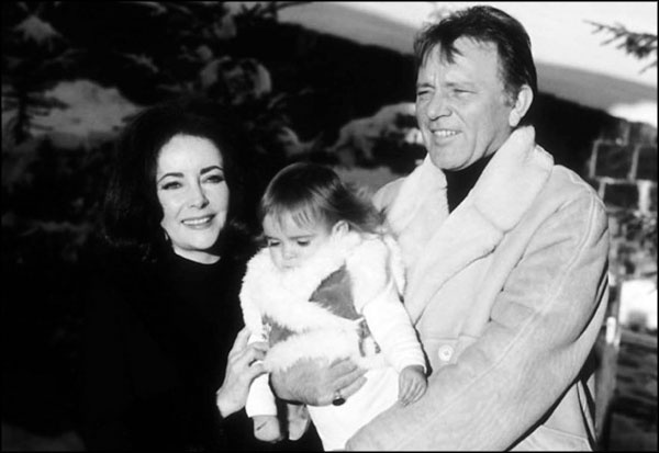 Иллюстрация к книге — Элизабет Тейлор. Клеопатра Голливуда [_239.jpg]