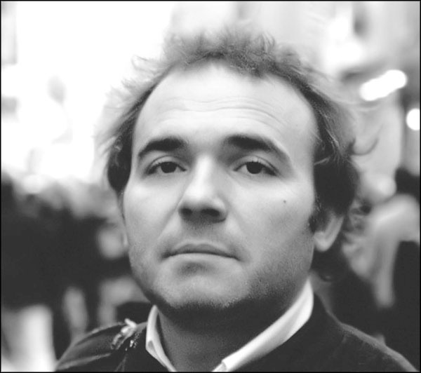 Иллюстрация к книге — Мерьем Узерли. Актрисы "Великолепного века" [_289.jpg]