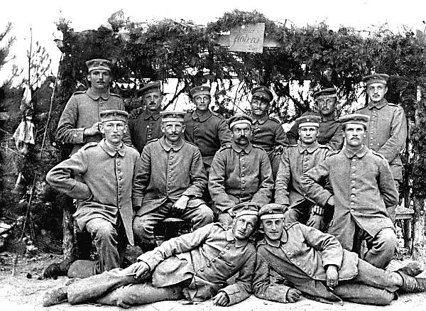 Иллюстрация к книге — Коко Шанель. Я и мои мужчины [_45.jpg]