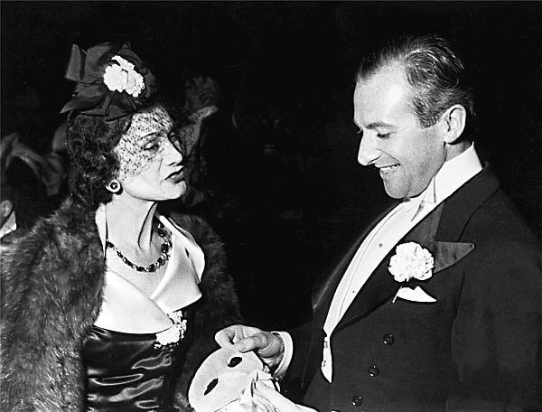 Иллюстрация к книге — Коко Шанель. Я и мои мужчины [_98.jpg]