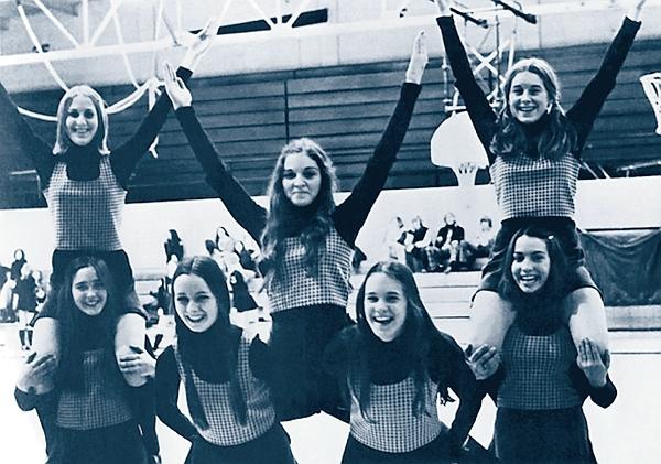 Иллюстрация к книге — Мадонна. Никто не видит моих слез [i_016.jpg]