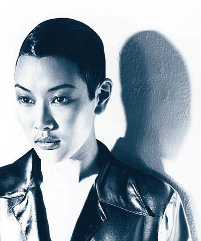 Иллюстрация к книге — Мадонна. Никто не видит моих слез [i_057.jpg]