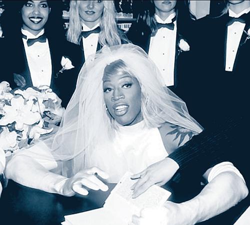 Иллюстрация к книге — Мадонна. Никто не видит моих слез [i_107.jpg]