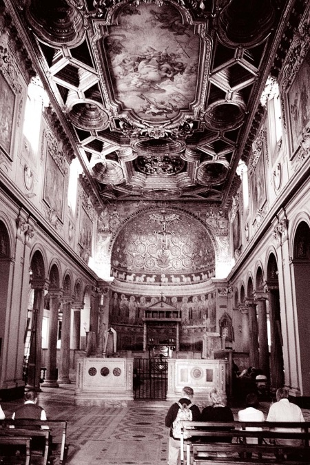 Иллюстрация к книге — Мария Магдалина. Тайная супруга Иисуса Христа [i_017.jpg]