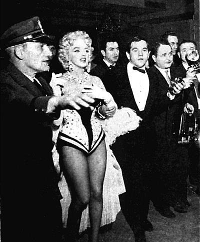 Иллюстрация к книге — Мэрилин Монро. Жизнь в мире мужчин [i_112.jpg]