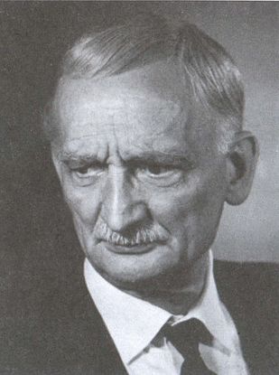 Иллюстрация к книге — Главная профессия — разведка [i_005.jpg]