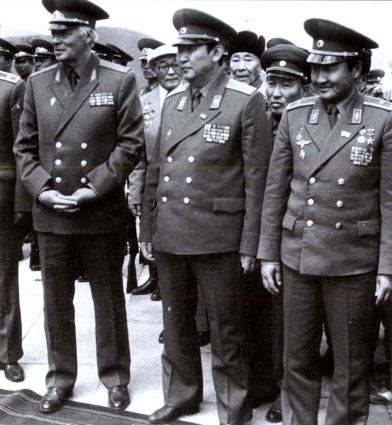 Иллюстрация к книге — Разведка - это пожизненно [i_022.jpg]