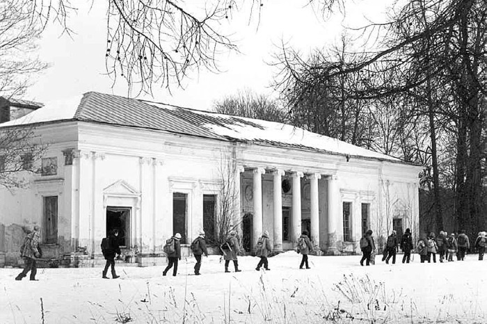 Иллюстрация к книге — Лермонтов и Москва. Над Москвой великой, златоглавою [i_083.jpg]