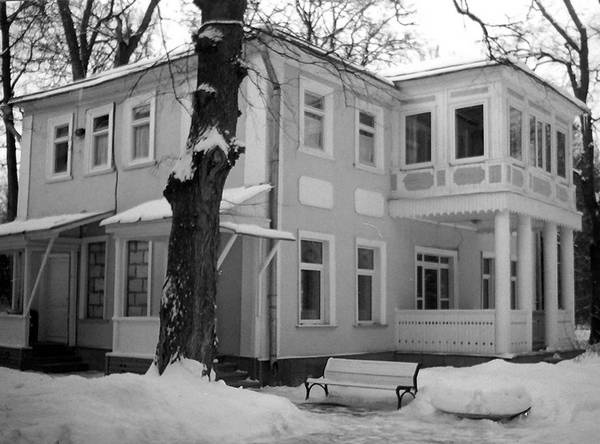 Иллюстрация к книге — Рублевка и ее обитатели. Романтическое повествование [i_051.jpg]