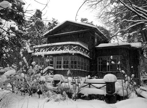 Иллюстрация к книге — Рублевка и ее обитатели. Романтическое повествование [i_076.jpg]