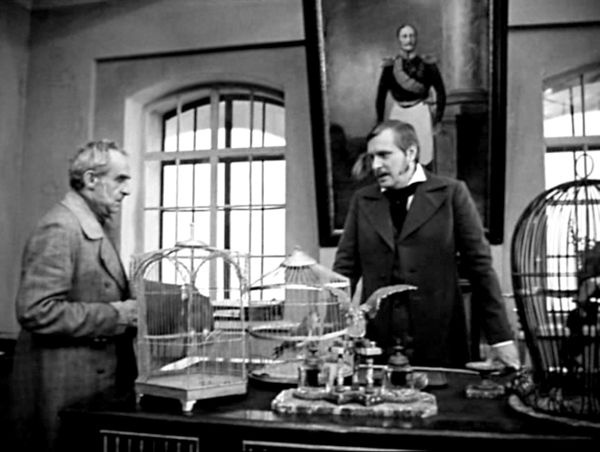 Иллюстрация к книге — Эльдар Рязанов. Ирония судьбы, или… [block_001240_page_143_image_0001.jpg]