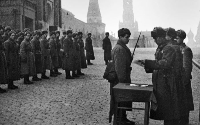 Иллюстрация к книге — Великие герои Великой войны. Хроника народного подвига. 1941-1942 [i_008.jpg]