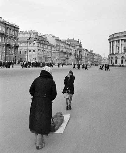 Иллюстрация к книге — Блокада Ленинграда. Полная хроника - 900 дней и ночей [i_034.jpg]