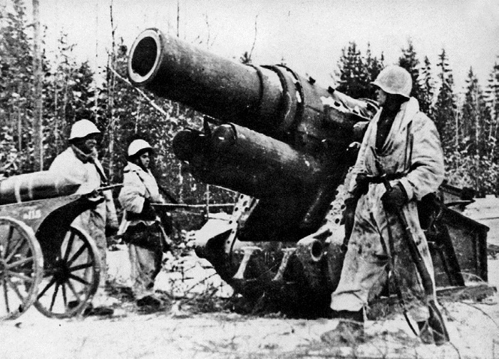 Иллюстрация к книге — Блокада Ленинграда. Полная хроника - 900 дней и ночей [i_036.jpg]