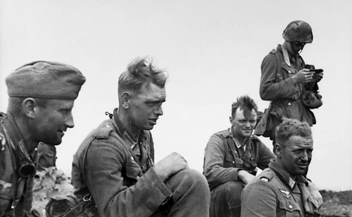 Иллюстрация к книге — Курская битва. Полная хроника - 50 дней и ночей [_055.jpg]