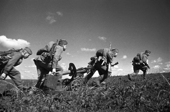 Иллюстрация к книге — Курская битва. Полная хроника - 50 дней и ночей [_24.jpg]