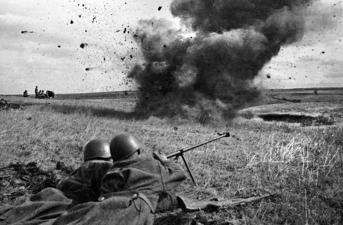 Иллюстрация к книге — Курская битва. Полная хроника - 50 дней и ночей [_27.jpg]