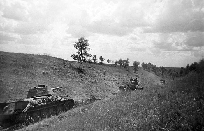Иллюстрация к книге — Курская битва. Полная хроника - 50 дней и ночей [_31.jpg]