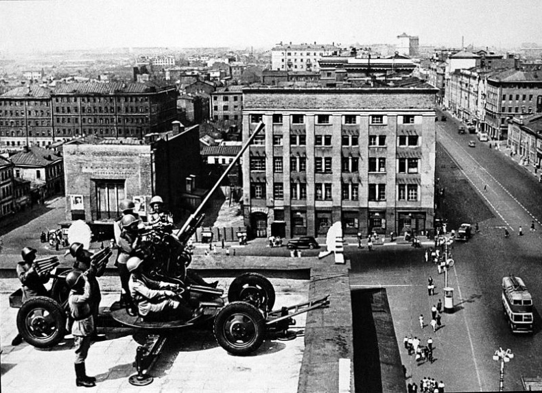 Иллюстрация к книге — Битва за Москву. Полная хроника - 203 дня [_000431.jpg]