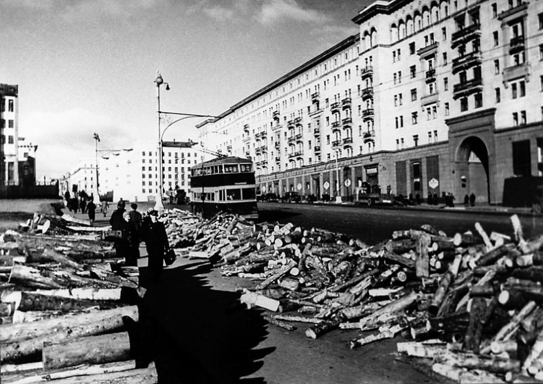 Иллюстрация к книге — Битва за Москву. Полная хроника - 203 дня [_137825.jpg]