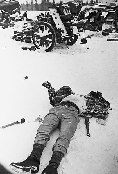 Иллюстрация к книге — Битва за Москву. Полная хроника - 203 дня [_881049.jpg]