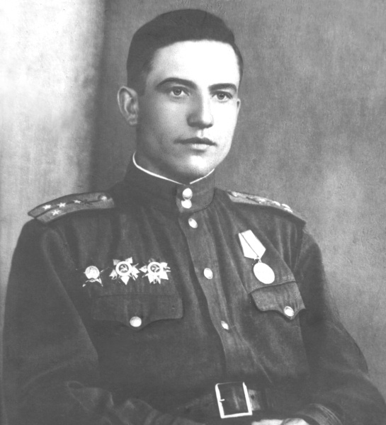 Иллюстрация к книге — Казак на самоходке. "Заживо не сгорели" [i_014.jpg]