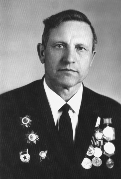 Иллюстрация к книге — Казак на самоходке. "Заживо не сгорели" [i_022.jpg]