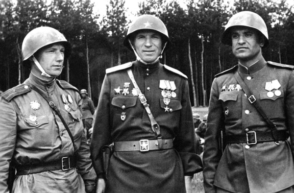 Иллюстрация к книге — На войне как на войне. "Я помню" [i_013.jpg]