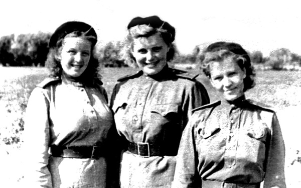 Иллюстрация к книге — На войне как на войне. "Я помню" [i_024.jpg]