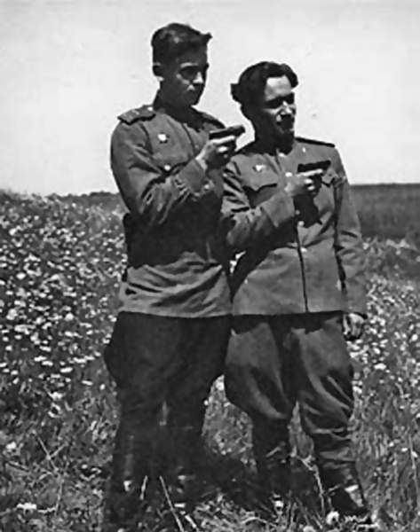 Иллюстрация к книге — На войне как на войне. "Я помню" [i_032.jpg]