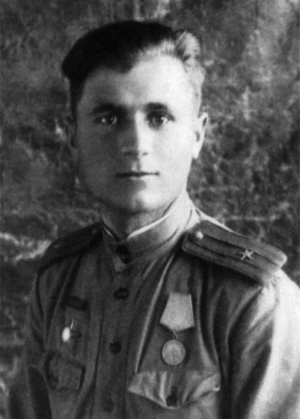 Иллюстрация к книге — На войне как на войне. "Я помню" [i_044.jpg]