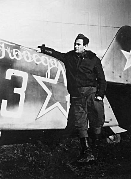 Иллюстрация к книге — Мы дрались на истребителях [block_001832_page_673_image_0001.jpg]