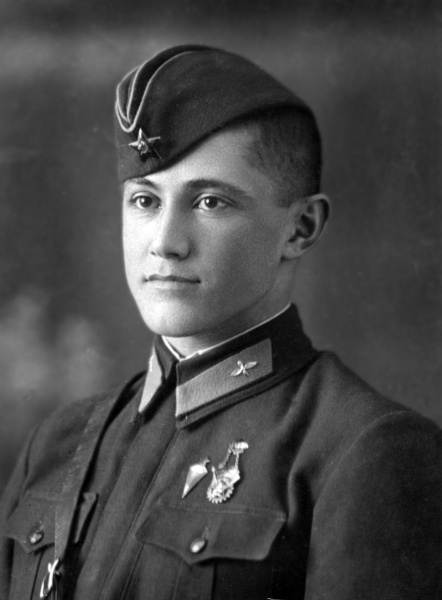 Иллюстрация к книге — Я дрался на штурмовике. Обе книги одним томом [i_007.jpg]