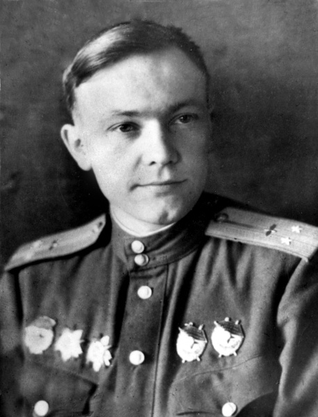 Иллюстрация к книге — Я дрался на штурмовике. Обе книги одним томом [i_010.jpg]