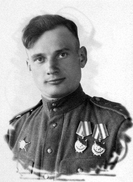 Иллюстрация к книге — Я дрался на штурмовике. Обе книги одним томом [i_014.jpg]