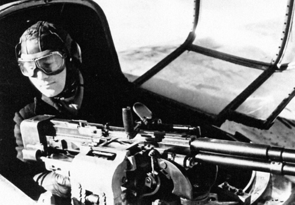 Иллюстрация к книге — Я дрался на штурмовике. Обе книги одним томом [i_068.jpg]