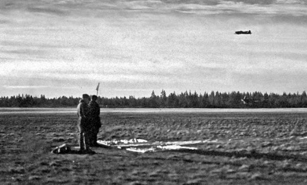 Иллюстрация к книге — Я дрался на штурмовике. Обе книги одним томом [i_079.jpg]