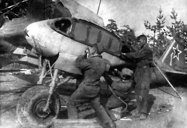 Иллюстрация к книге — Я дрался на штурмовике. Обе книги одним томом [i_083.jpg]