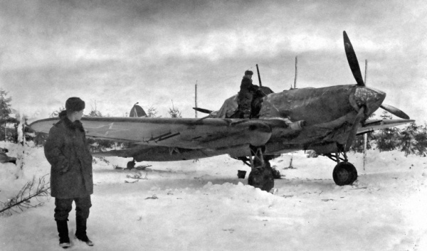 Иллюстрация к книге — Я дрался на штурмовике. Обе книги одним томом [i_085.jpg]