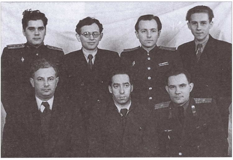 Иллюстрация к книге — Погоня за "ястребиным глазом". Судьба генерала Мажорова [i_014.jpg]