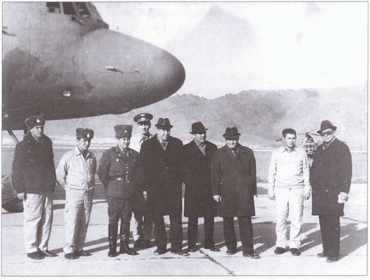 Иллюстрация к книге — Погоня за "ястребиным глазом". Судьба генерала Мажорова [i_026.jpg]